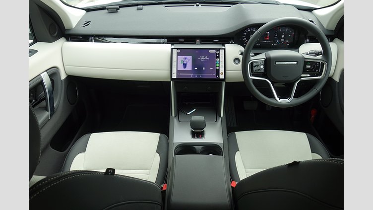 2024 認定中古車 Land Rover Discovery Sport フジホワイト（ソリッド） 2.0D S 204PS S