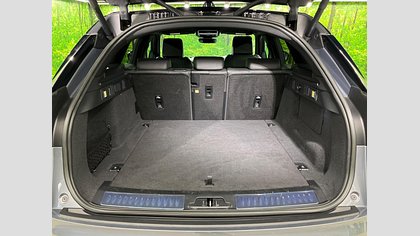 Range Rover Velar 64