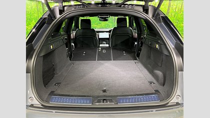 Range Rover Velar 63