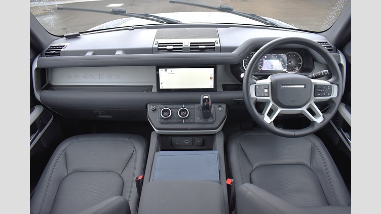 2024 認定中古車 Land Rover Defender 90 Pangea Green 2.0L P300 4WD 90SE2.0L P300 4WD