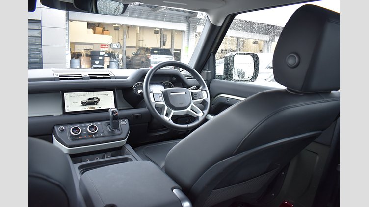 2024 認定中古車 Land Rover Defender 90 Pangea Green 2.0L P300 4WD 90SE2.0L P300 4WD