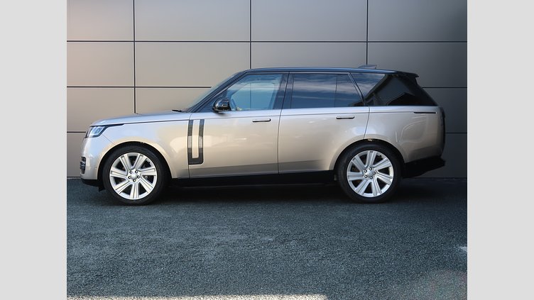 2024 認定中古車 Land Rover Range Rover Batumi Gold D300 オートバイオグラフィ