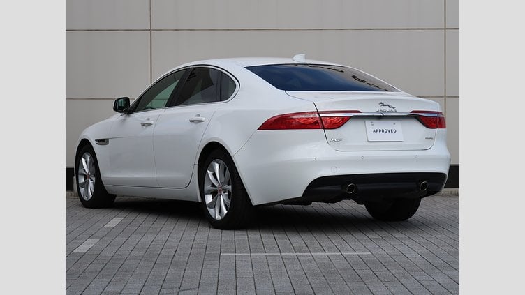 2017 認定中古車 Jaguar XF Polaris White 204PT ピュア