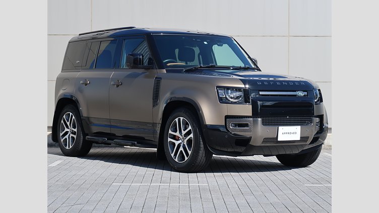 2022 認定中古車 Land Rover Defender 110 Gondwana Stone Ｄ３００ Ｘ  エアサスペンション装着車
