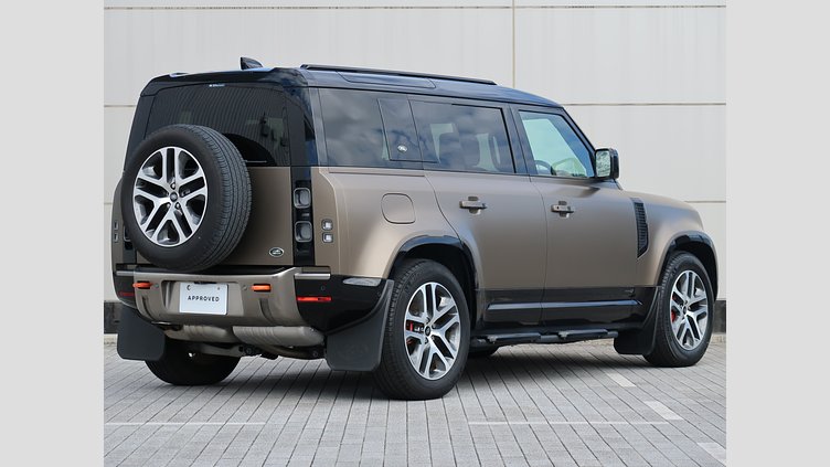 2022 認定中古車 Land Rover Defender 110 Gondwana Stone Ｄ３００ Ｘ  エアサスペンション装着車
