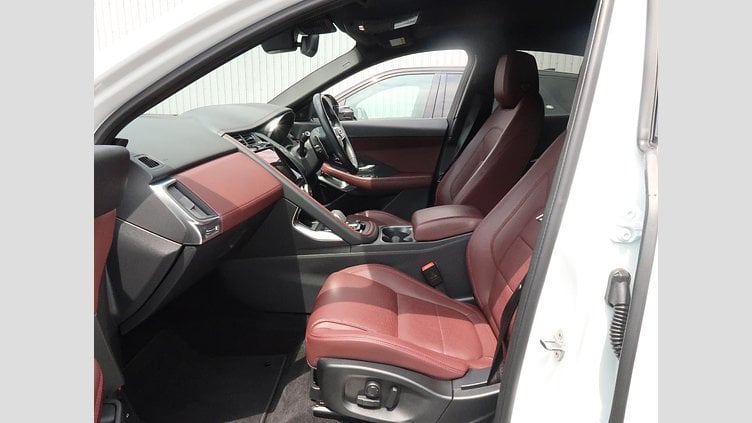 2023 認定中古車 Jaguar E-Pace Fuji White D200 Ｒ‐ダイナミック ＳＥ