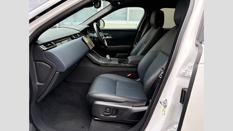 2024 認定中古車 Land Rover Range Rover Velar オストゥーニパールホワイト PHEV 404PS DYNAMIC SE