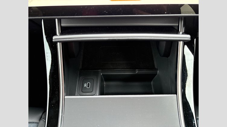 2024 認定中古車 Land Rover Range Rover Velar オストゥーニパールホワイト PHEV 404PS DYNAMIC SE