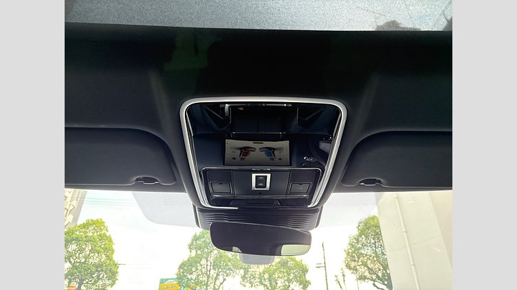 2024 認定中古車 Land Rover Range Rover Velar オストゥーニパールホワイト PHEV 404PS DYNAMIC SE