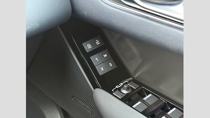 Range Rover Velar 43