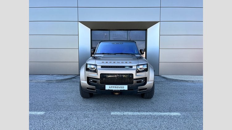 2025 JAZDENÉ VOZIDLÁ Land Rover Defender 110 Petra Copper P635 V8 MHEV AUTOMAT AWD OCTA