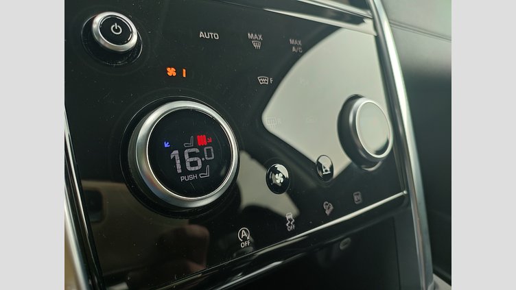 2021 JAZDENÉ VOZIDLÁ Land Rover Discovery Sport Yulong White 4x4 P300e PHEV R-Dynamic SE AWD A/T