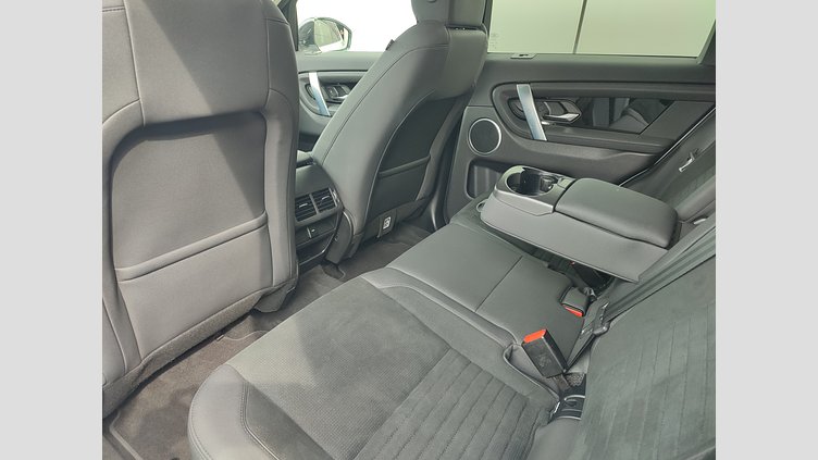 2021 JAZDENÉ VOZIDLÁ Land Rover Discovery Sport Yulong White 4x4 P300e PHEV R-Dynamic SE AWD A/T