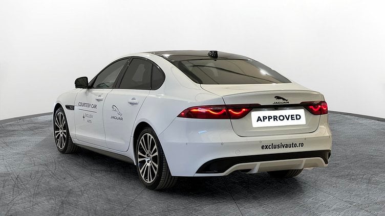 2024 Approved Jaguar XF Fuji White 2.0D I4, 204 CP R-DYNAMIC SE