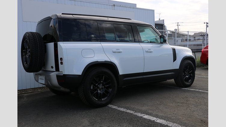 2023 認定中古車 Land Rover Defender 110 Fuji White 4WD S　D300
