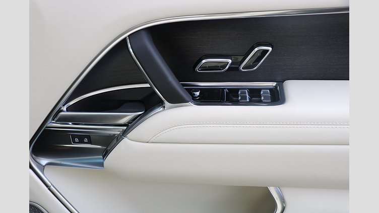 2024 認定中古車 Land Rover Range Rover Santorini Black 4WD Autobiography