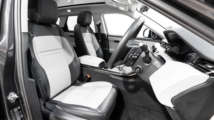 2024 Approved Land Rover Range Rover Evoque GREY P300e Dynamic SE