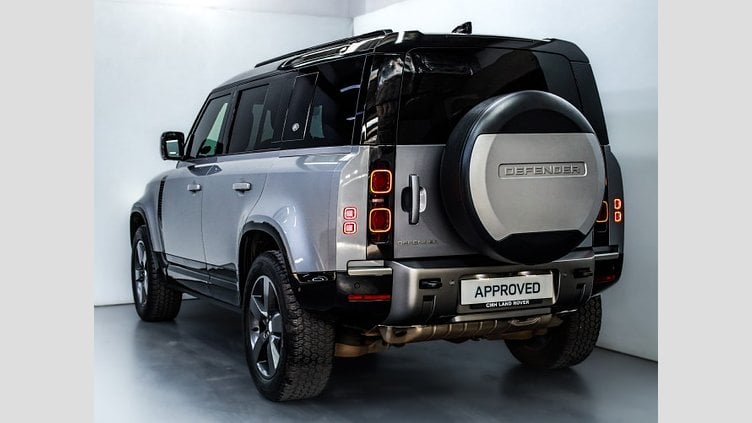 2022 Approved Land Rover Defender 110 Silicon Silver AWD D240 HSE X-DYNAMIC