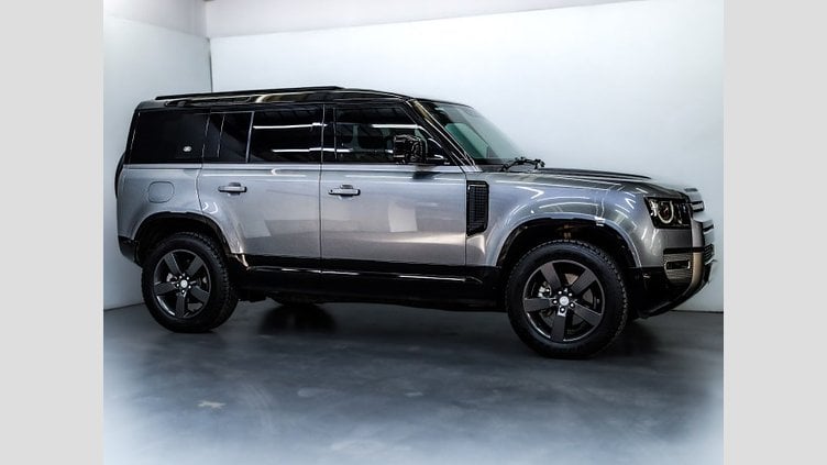 2022 Approved Land Rover Defender 110 Silicon Silver AWD D240 HSE X-DYNAMIC