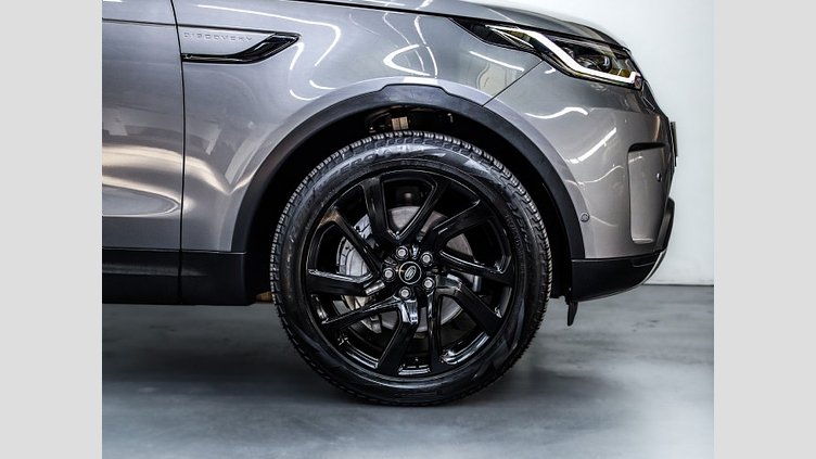 2022 Approved Land Rover Discovery Eiger Grey AWD 3.0 TD S (D300)