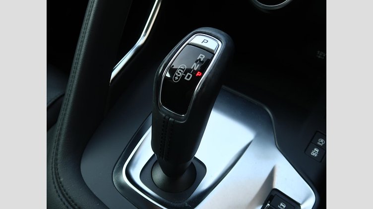 2021 認定中古車 Jaguar E-Pace Fuji White ２００ＰＳ(ガソリン) S
