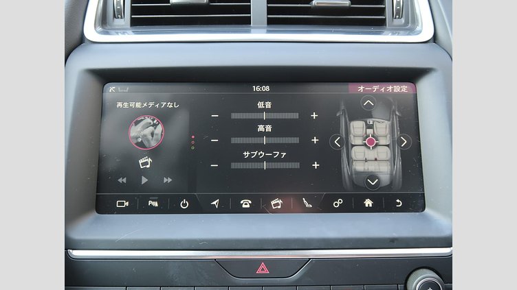2021 認定中古車 Jaguar E-Pace Fuji White ２００ＰＳ(ガソリン) S