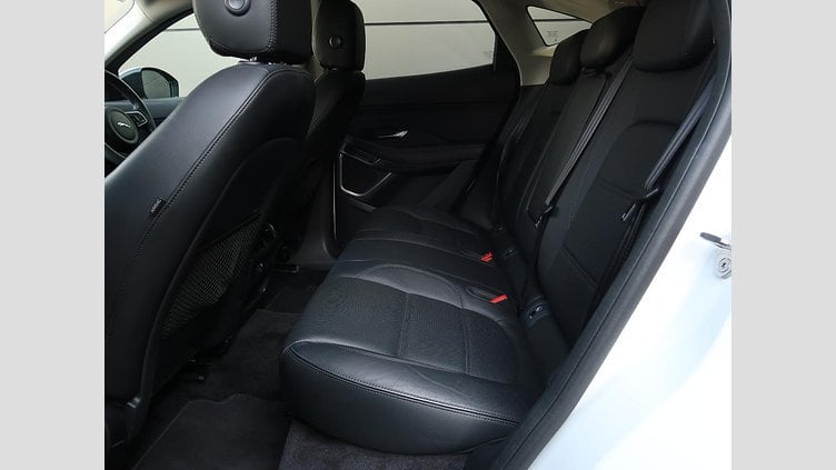 2021 認定中古車 Jaguar E-Pace Fuji White ２００ＰＳ(ガソリン) S