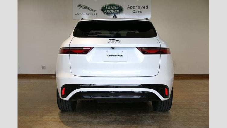 2024 認定中古車 Jaguar F-Pace オストゥーニパールホワイト D200マイルドハイブリッド（ディーゼル） 2.0D R-DYNAMIC SE