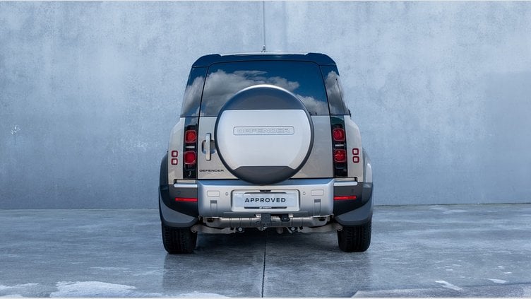 2024 Approved Land Rover Defender 110 Silicon Silver 110 P400e HSE