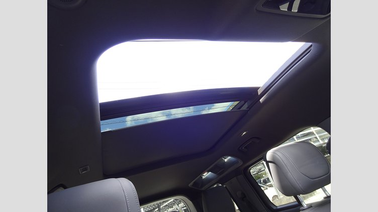 2023 認定中古車 Land Rover Defender 110 Tasman Blue D300
 X－DYNAMIC HSE