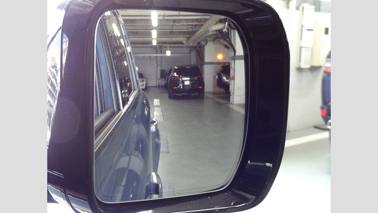 2023 認定中古車 Land Rover Defender 110 Tasman Blue D300
 X－DYNAMIC HSE