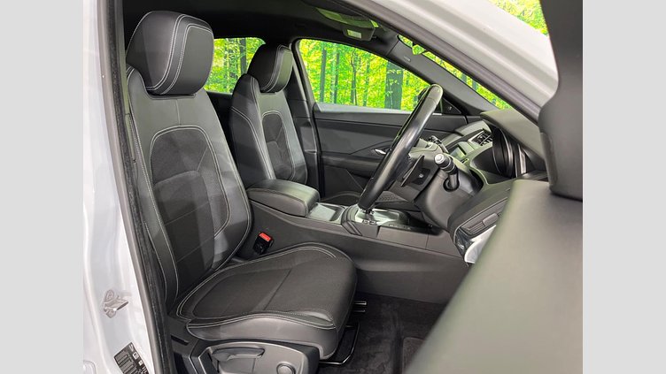 2018 認定中古車 Jaguar E-Pace Yulong White 250PS Ｒ‐ダイナミック ２５０ＰＳ	