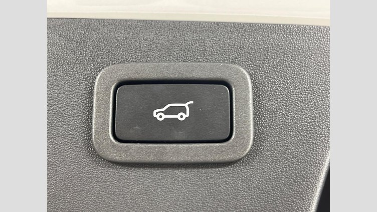 2018 認定中古車 Jaguar E-Pace Yulong White 250PS Ｒ‐ダイナミック ２５０ＰＳ	