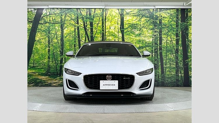2021 認定中古車 Jaguar F-Type Yulong White 300PS R-ダイナミック　コンバーチブル