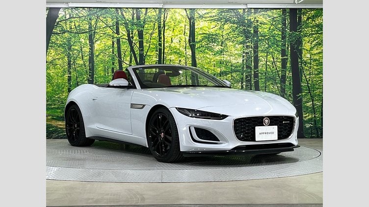 2021 認定中古車 Jaguar F-Type Yulong White 300PS R-ダイナミック　コンバーチブル