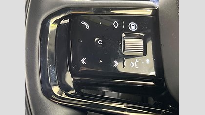 Range Rover Velar 24