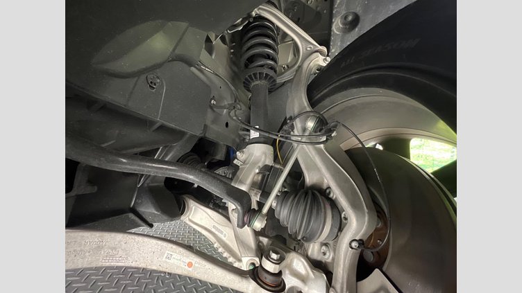 2024 認定中古車 Land Rover Range Rover Velar Zadar Grey ４WD ダイナミック ＳＥ Ｄ２００ 