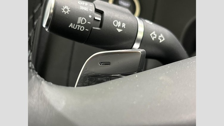 2024 認定中古車 Land Rover Range Rover Velar Zadar Grey ４WD ダイナミック ＳＥ Ｄ２００ 