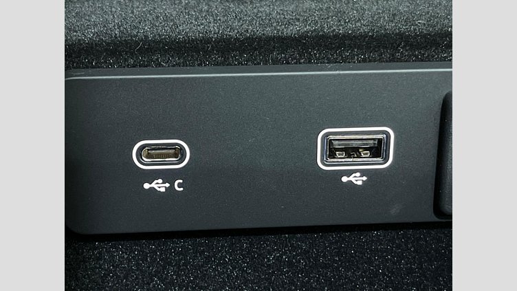 2024 認定中古車 Land Rover Range Rover Velar Zadar Grey ４WD ダイナミック ＳＥ Ｄ２００ 