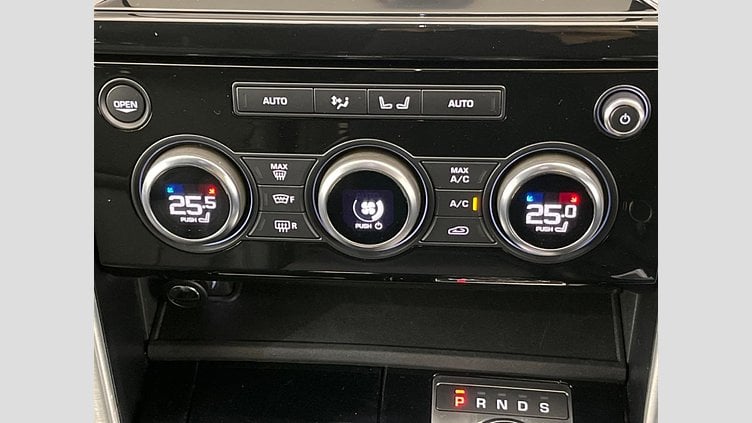 2019 認定中古車 Land Rover Discovery Fuji White 306DT ラグビーワールドカップ２０１９エディション