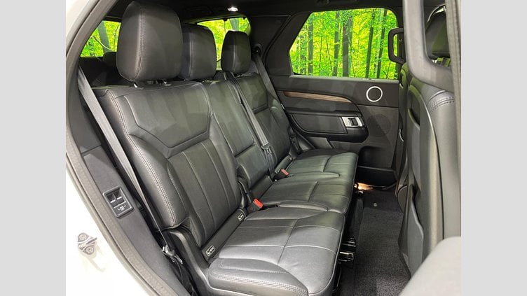 2019 認定中古車 Land Rover Discovery Fuji White 306DT ラグビーワールドカップ２０１９エディション