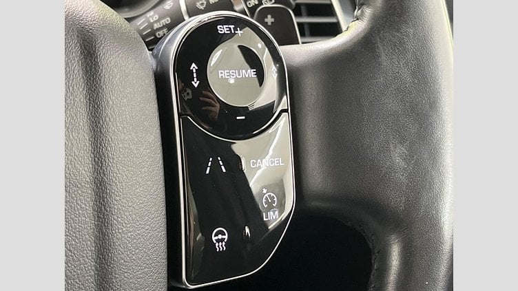 2019 認定中古車 Land Rover Discovery Fuji White 306DT ラグビーワールドカップ２０１９エディション