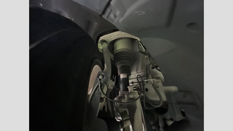 2019 認定中古車 Land Rover Discovery Fuji White 306DT ラグビーワールドカップ２０１９エディション