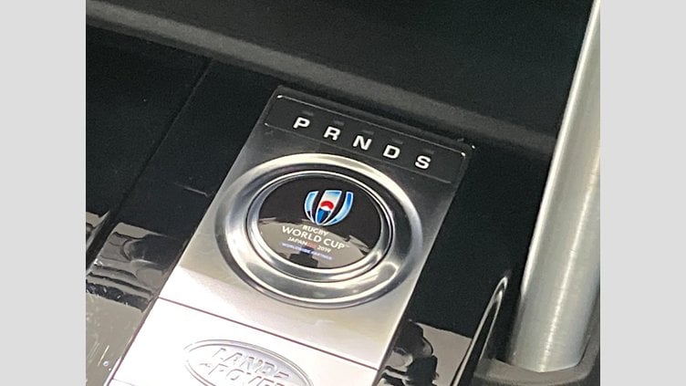 2019 認定中古車 Land Rover Discovery Fuji White 306DT ラグビーワールドカップ２０１９エディション