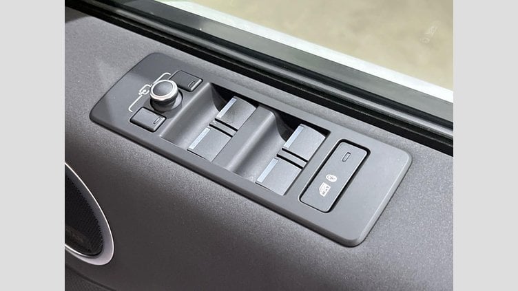 2019 認定中古車 Land Rover Discovery Fuji White 306DT ラグビーワールドカップ２０１９エディション