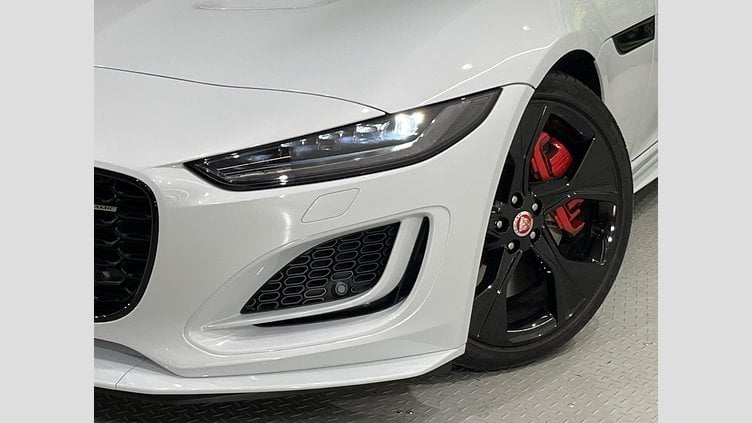 2021 認定中古車 Jaguar F-Type Yulong White 380 R-ダイナミック　クーペ
