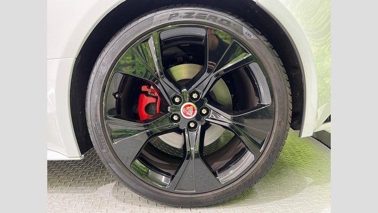 2021 認定中古車 Jaguar F-Type Yulong White 380 R-ダイナミック　クーペ