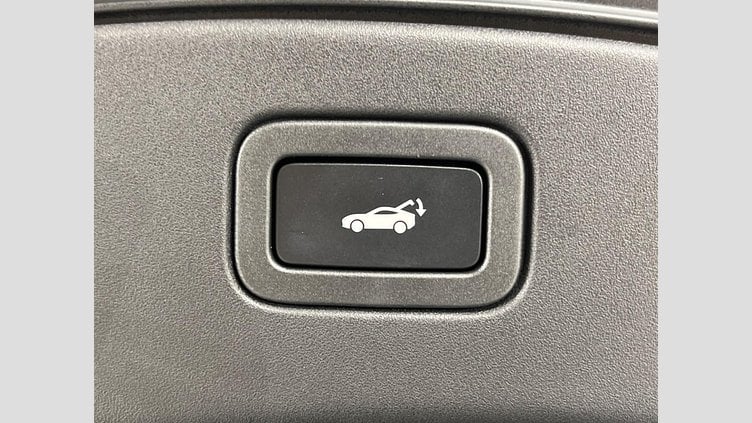 2021 認定中古車 Jaguar F-Type Yulong White 380 R-ダイナミック　クーペ