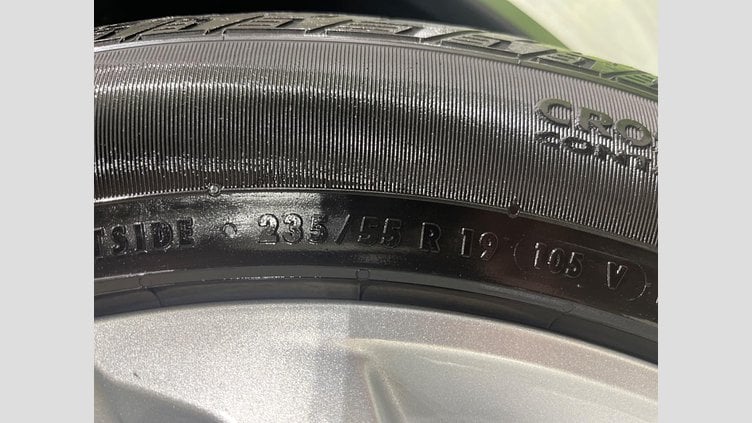 2017 認定中古車 Land Rover Discovery Sport Fuji White 204PT HSE