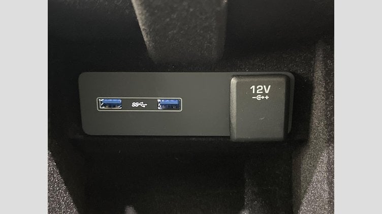 2017 認定中古車 Land Rover Discovery Sport Fuji White 204PT HSE